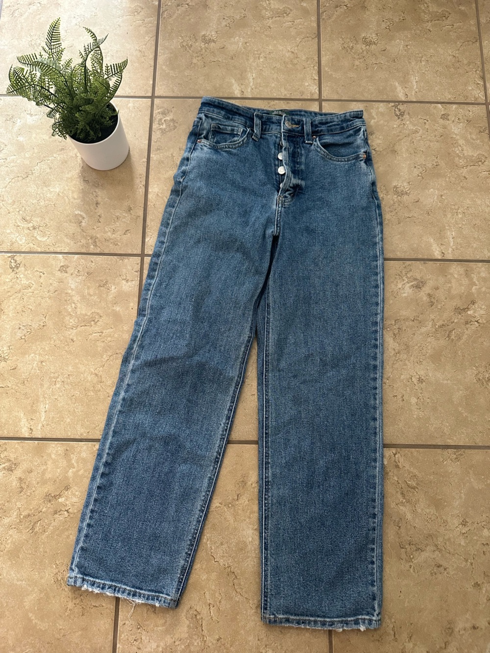 WILD FABLE HIGH RISE STRAIGHT JEANS